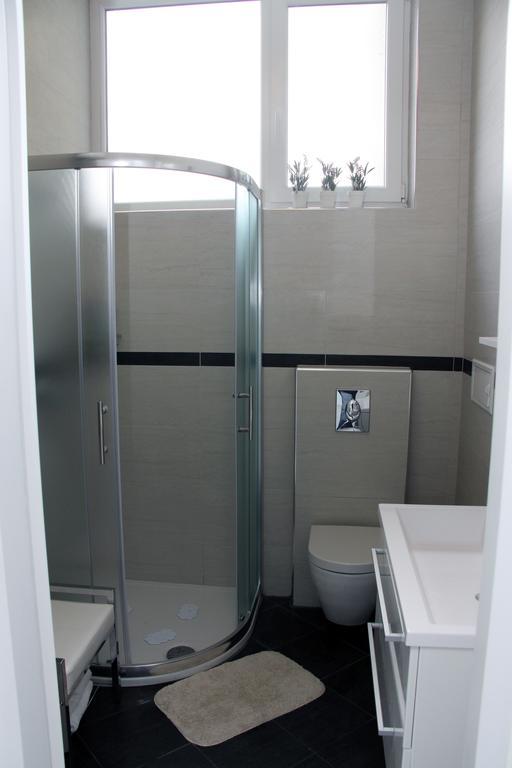 Apartamento Ka Star Karlovac Exterior foto